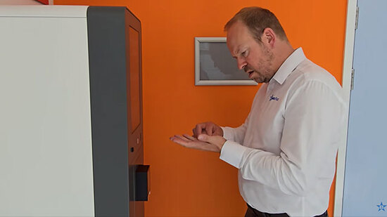 video-payment-tap2future