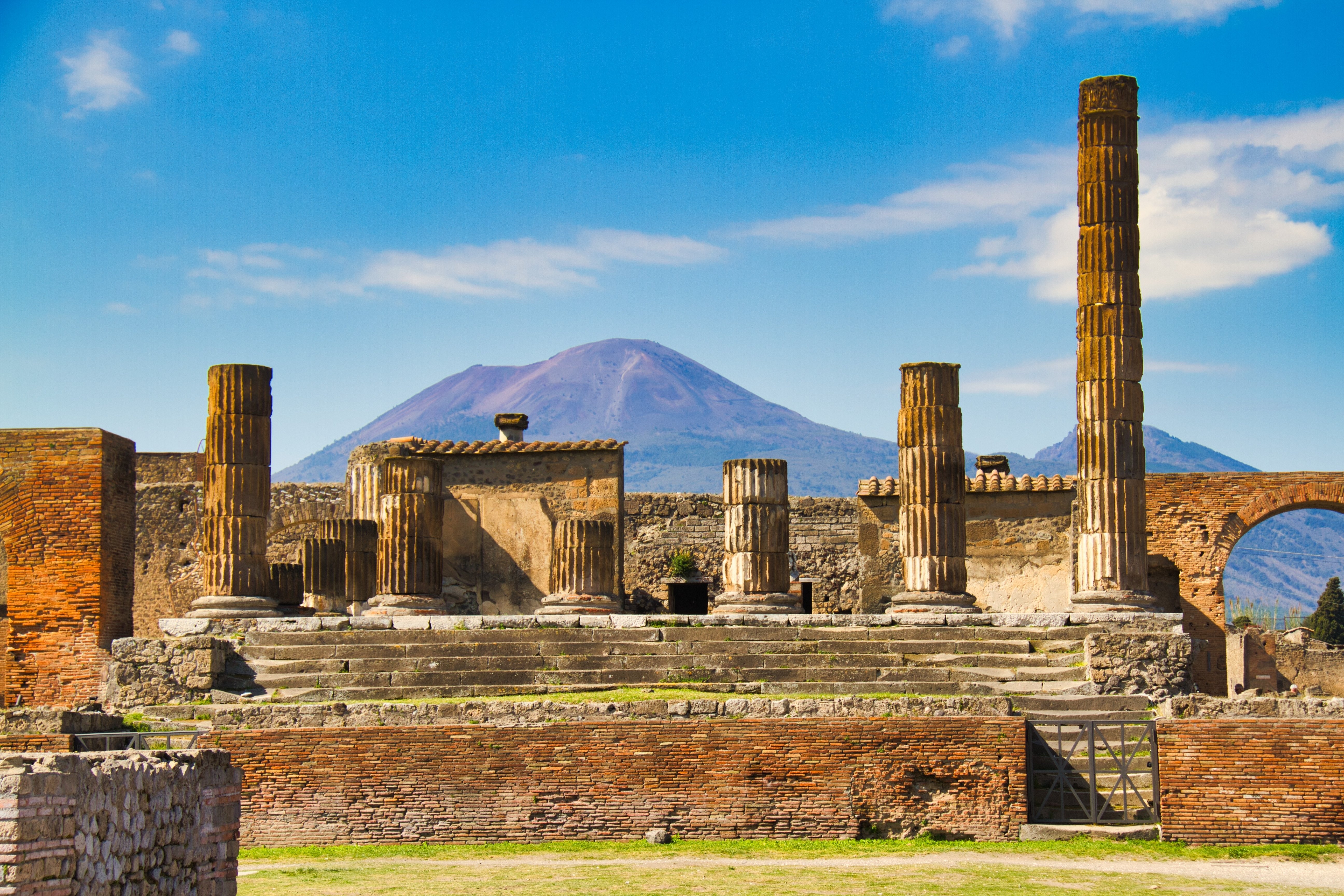 img-pompei-italy
